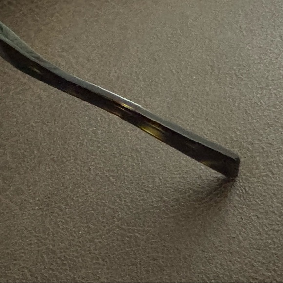 Authenticated Prada Tortoiseshell Rectangular Sunglasses - Picture 5 of 9